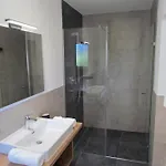 Anni, Apartmán Tux